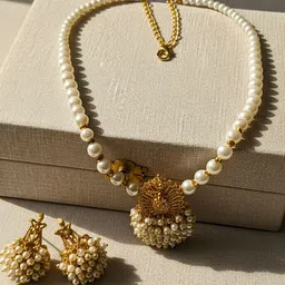 Anouk Pearl-Studded Jewellery Set-picture-10