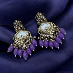 Women Click Geometric Drop Earrings image 3