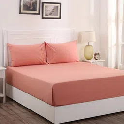 MASPAR Peach-Coloured Solid 200 TC Cotton 1 King Bedsheet with 2 Pillow Covers image 1