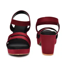 RIMEZS Block Sandals image 4