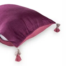 ONSETHOMES Magenta Square Cushion Covers image 3