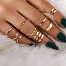 Vembley Gold-Plated Alloy Finger Ring image 2