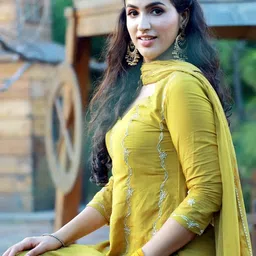 Women Basket Women Ethnic Motifs Embroidered Regular Thread Work Kurta with Trousers & With Dupatta image 2