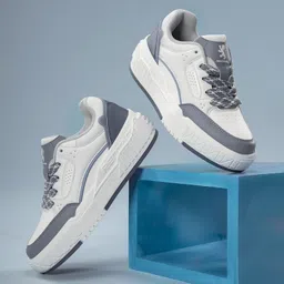 red tape Women’s Lifestyle Sneakers Sneakers For Women-picture-18