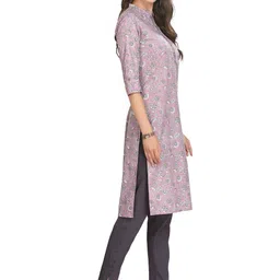 GREAT OUTFITS Floral Printed Pure Cotton Kurti image 3
