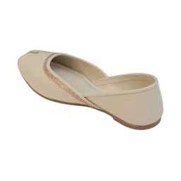 KALINI Women Embellished Ethnic Mojaris Flats-image-43