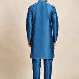 SKAVIJ Men Regular Kurta with Churidar image 3