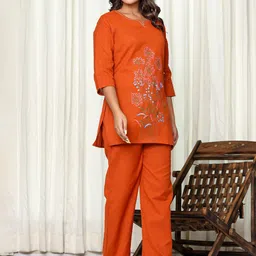 GHUMMAN SONAKSHI Embroidered Pure Cotton Round Neck Top With Trousers Co-Ords image 4