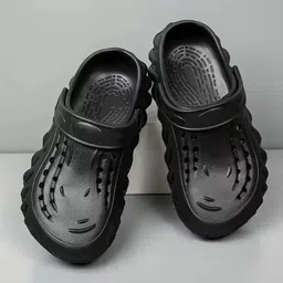 World Wear Footwear Men Clogs-picture-12