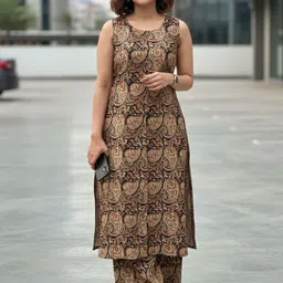 OZIA Women Paisley Printed Regular Pure Cotton Kurta with Palazzos-picture-10