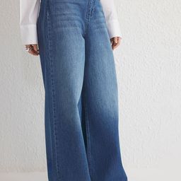 Trendyol Women Regular Fit Mid-Rise Cotton Jeans-image-9