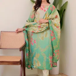 J.KANJI Women Floral Printed Regular Beads and Stones Kurta with Trousers & Dupatta image 2