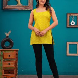 LABEL ADRIJA Women Pure Cotton Straight Sleeveless Square Neck Floral Print Short Kurti-picture-5