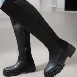 Carlton London Women Block-Heeled Winter Boots-image-38