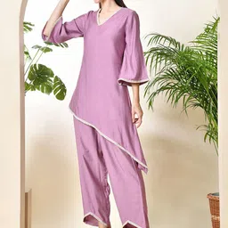 Sangria V-Neck Three-Quarter Flared Sleeves Top With Trouser image 4