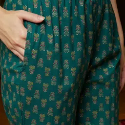 Sangria Printed Pure Cotton Kurta Set image 3