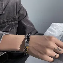 UNIVERSITY TRENDZ Stainless Steel Silver-Plated Artificial Beaded Elasticated Bracelet-image-17