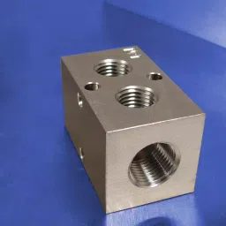 Techno Round 6.35 mm (1/4 inch) Two Way Manifold Steel Pneumatic Coupling-image-24