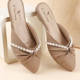 CHINRAAG Women Mojaris Flats-picture-13