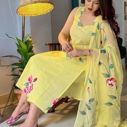 KALINI Women Floral Printed Regular Kurta with Trousers & With Dupatta image 3