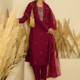 Anouk Women Embroidered Regular Thread Work Kurta with Trousers & Dupatta image 5