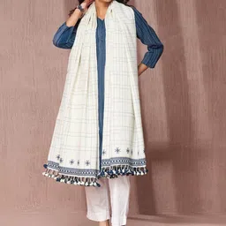 Fabindia Checked Woven Design Woollen Shawl-picture-25