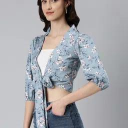 SHOWOFFFF Floral Print Crepe Wrap Crop Top image 2