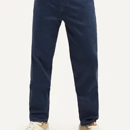 Levis Men Relaxed Fit Mid-Rise Clean Light Fade Stretchable Jeans-image-2