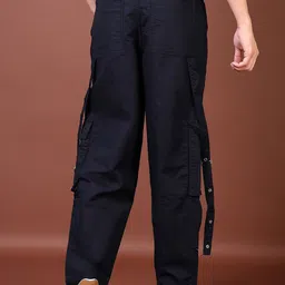 LIMEROAD Men Mid-Rise Cargos Trousers image 4