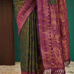 Shriyangan Ethnic Motif Woven Design Zari Pure Silk Kanjeevaram Saree image 3