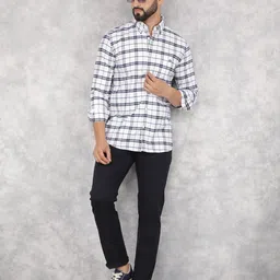 Crimsoune Club Men Smart Button-Down Collar Tartan Checked Cotton Slim Fit Casual Shirt image 4