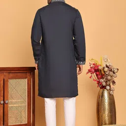 Jompers Men Floral Embroidered Kurta with Pyjama image 5