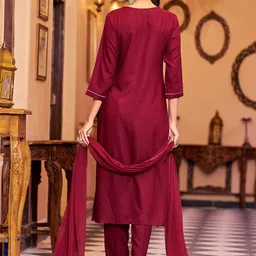 VIBE VISION Floral Yoke Design Round Neck Sequinned Straight Kurta With Trousers & Dupatta image 2