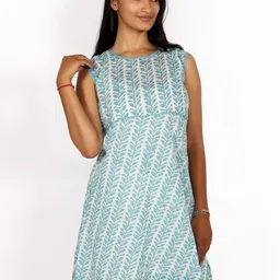 NAVIYATA Women Floral Print Round Neck Sleeveless Block Print Cotton Kurta-picture-16