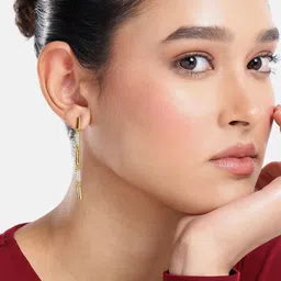 DressBerry Contemporary Drop Earrings-picture-33