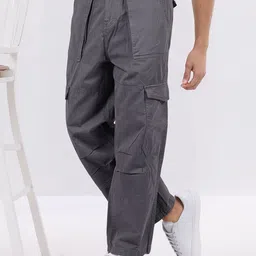 Celio Men Baggy Flat-Front Cargos Trousers image 2