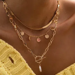 Arzonai Gold-Toned Metal Necklace image 3