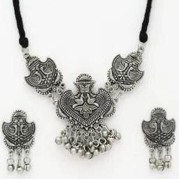 Moedbuille Silver-Plated Oxidised Necklace And Earrings image 5