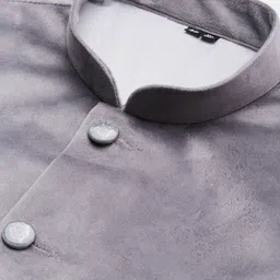 SHOWOFFFF Slim-Fit Mandarin Collar Nehru Jacket image 5