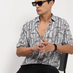 SHOWOFFFF Men Comfort Slim Fit Printed Casual Shirt image 3