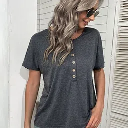 StyleCast Women Solid Round Neck T-shirt image 1