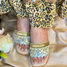 SANDAL STORIES Embellished PU Party Flatform Sandals image 3