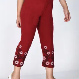 YK Girls Pack Of 4 Printed High Rise Lounge Pants image 4