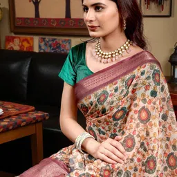 PAMPER YOURSELF Ethnic Motifs Handloom Saree image 3