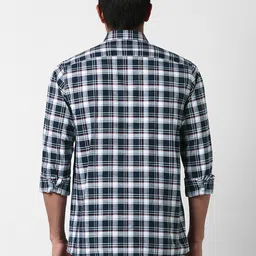 Peter England Casuals Men Slim Fit Checked Casual Shirt image 3