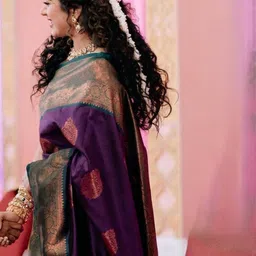 Faishonhouse Woven Design Zari Silk Blend Heavy Work Saree image 3