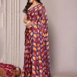 KALINI Geometric Printed Saree With Blouse Piece-image-22