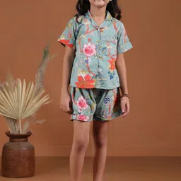 SANSKRUTIHOMES Girls Floral Printed Night suit-picture-44