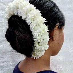 bengcraft Artificial Gajra Flower White for Hair Accessory Gjra Gazra Accessories Hair Accessory Set image 4