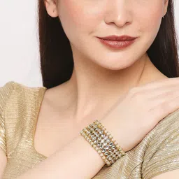 OOMPH Women Gold-Toned & White Kundan Handcrafted Gold-Plated Ring Bracelet-picture-21